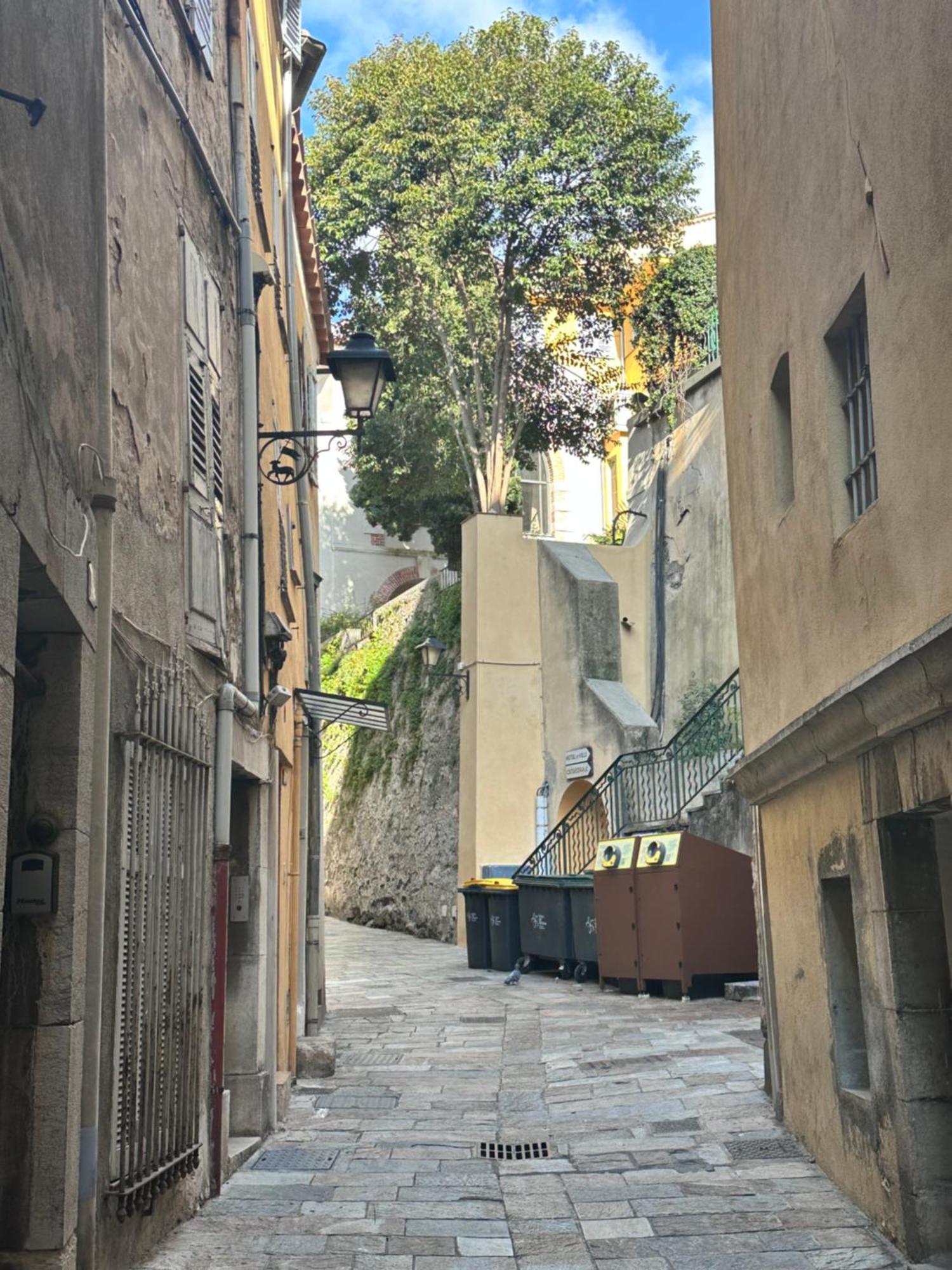 2 Pieces Vue Mer A Proximite Des Parfumeries Grasse Dış mekan fotoğraf